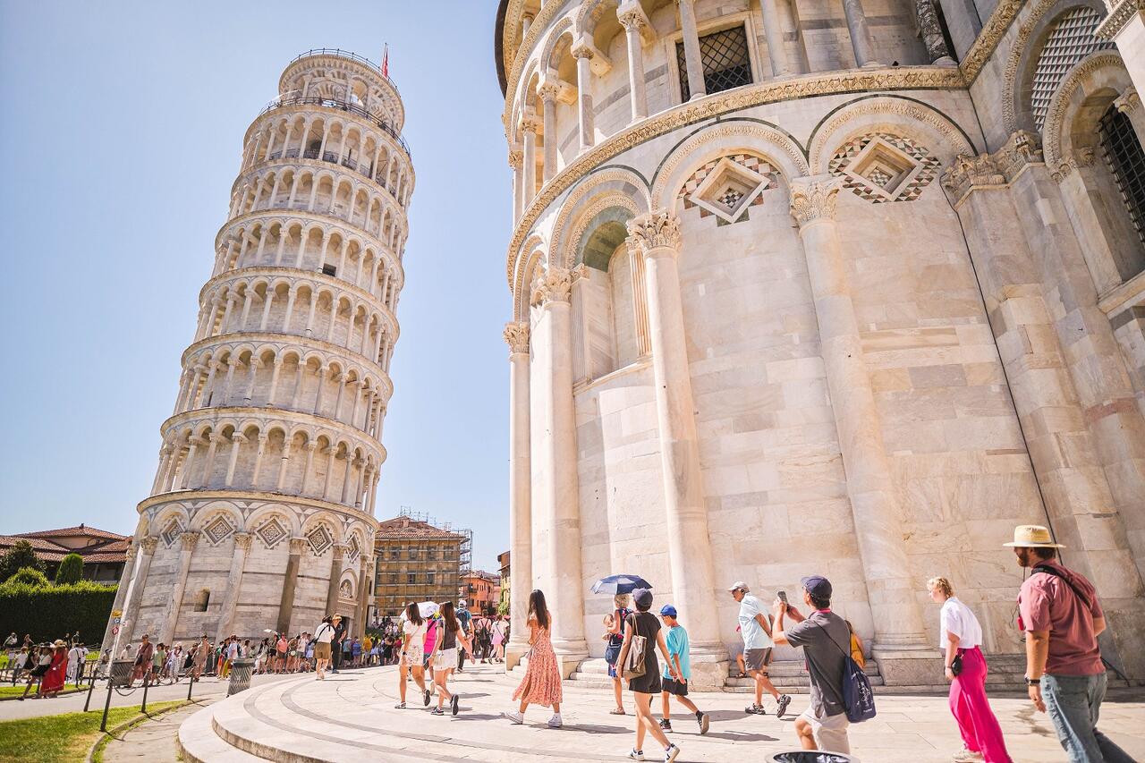 Discover the Wonders of Italy - 5 Days Tour with Far Corners EU
